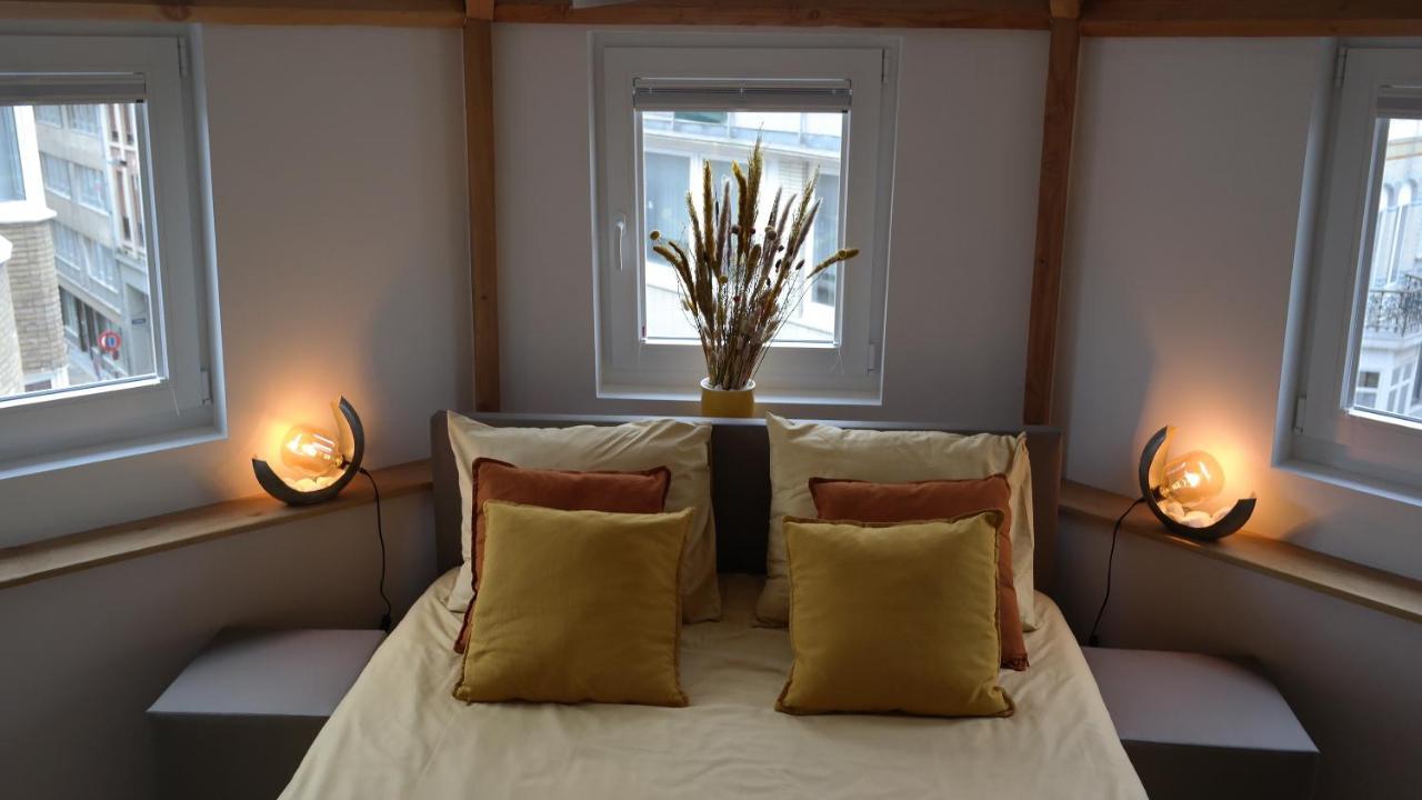 The Rooftop - A Trendy New Apartment With Airconditioning, Large Terrace & Free Parking Oostende Eksteriør bilde