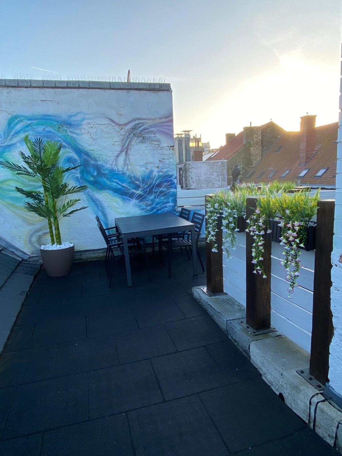 The Rooftop - A Trendy New Apartment With Airconditioning, Large Terrace & Free Parking Oostende Eksteriør bilde